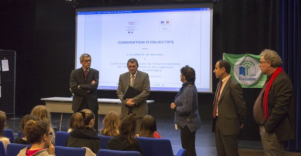 Marc Navez, directeur de la DREAL Bretagne et Michel Quéré, recteur de l'académie de Rennes